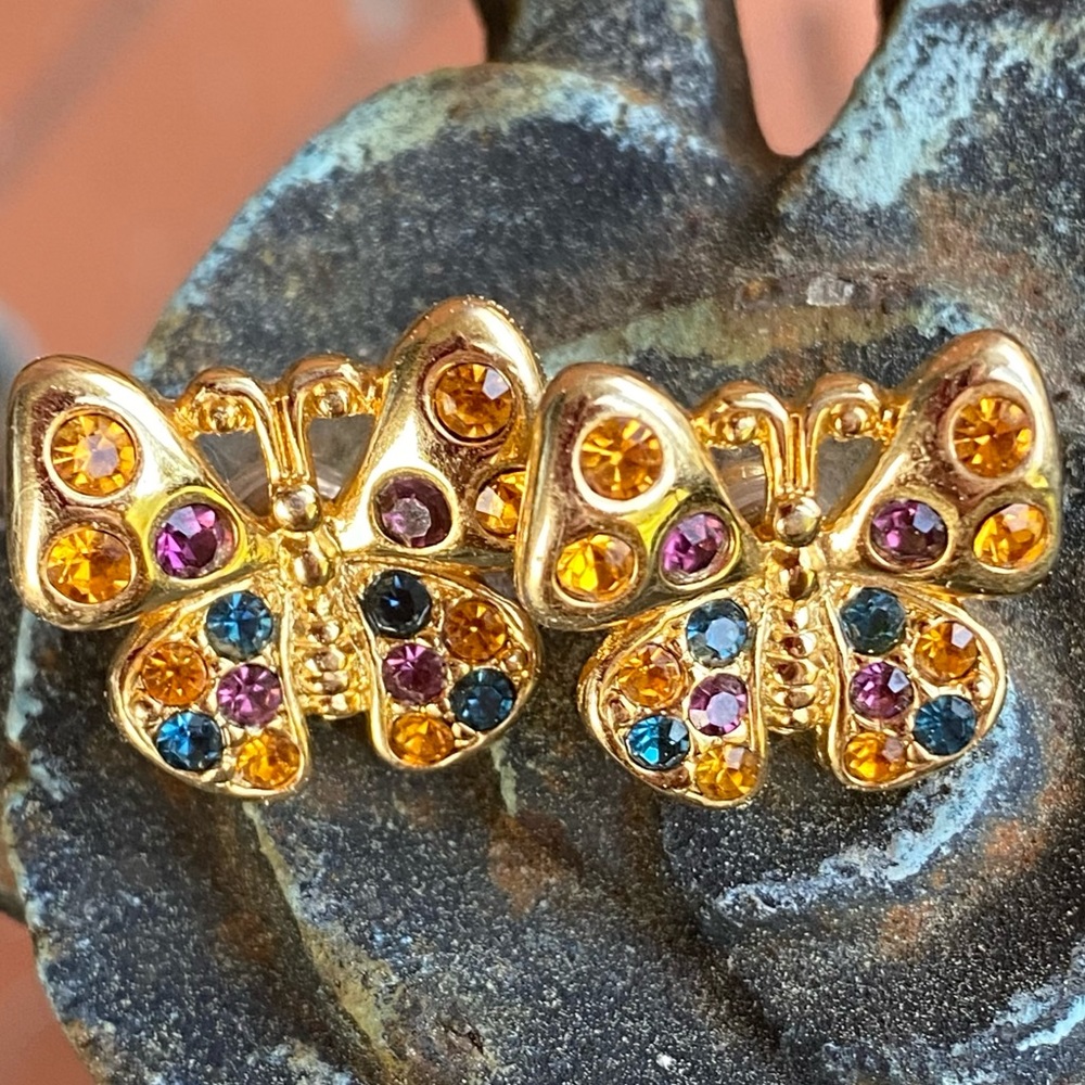 JOAN RIVERS GOLD TONE BUTTERFLY PIERCED EARRINGS WITH MULTICOLORED CRYST… - Picture 4 of 6